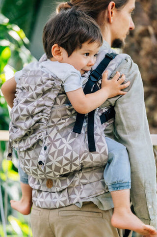 Lenny Light soft structured baby carrier Hexaflowers - Mirror