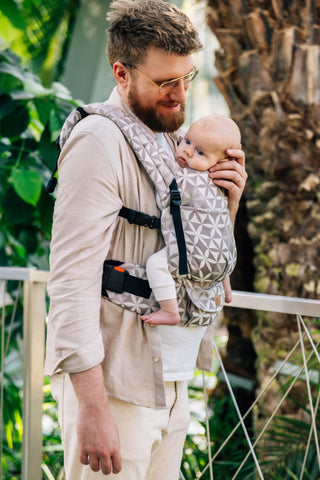 Lenny Light soft structured baby carrier Hexaflowers - Mirror