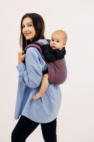 Limited edition Rapunzel Swirl design onbuhimo waist-less baby carrier