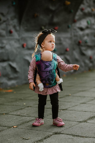 Doll Carrier in Jurassic Park - New Era print