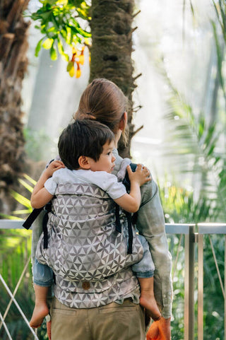 Lenny Light soft structured baby carrier Hexaflowers - Mirror