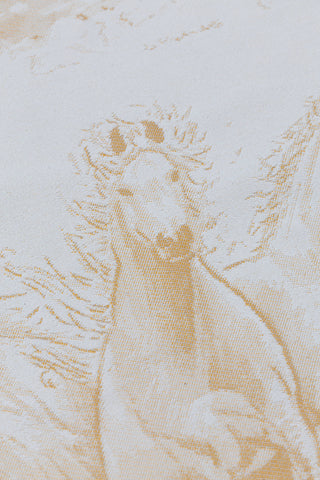 Gallop Palomino Standard