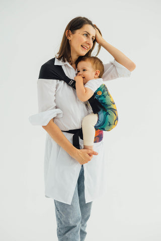 LennyHip Hip Sling Baby Carrier in Jurassic Park New Era Design