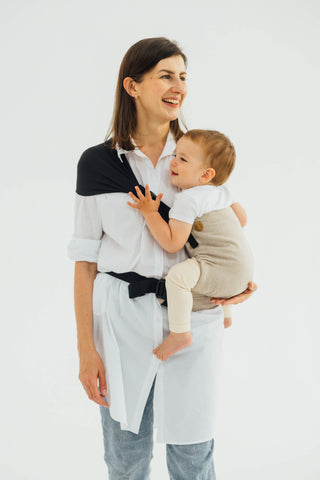 LennyHip Hip sling baby carrier in Peanut Butter pattern