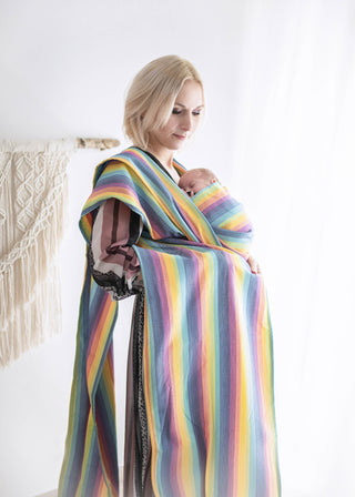 Long woven wrap for preemies in print Luna