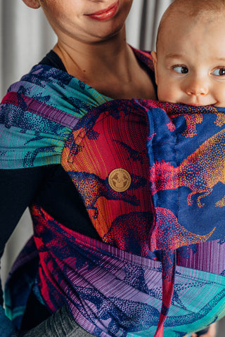 Wrap Tai in Jurassic Park - New Era print